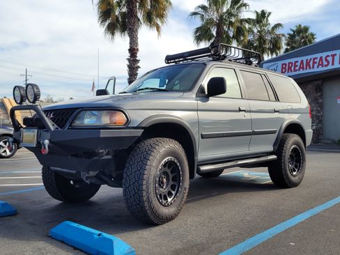 Used 2000 Mitsubishi Montero Sport LS image 6