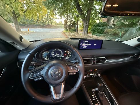 Used 2023 MAZDA CX-5 AWD 2.5 S w/ Premium Plus Pkg image 12