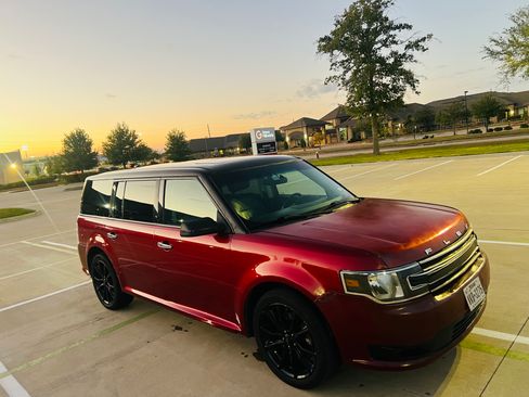 Used 2019 Ford Flex SEL w/ Equipment Group 202A image 8