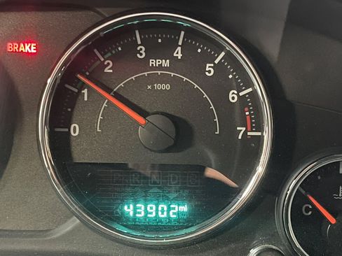 Used 2017 Jeep Wrangler Unlimited Sport image 15