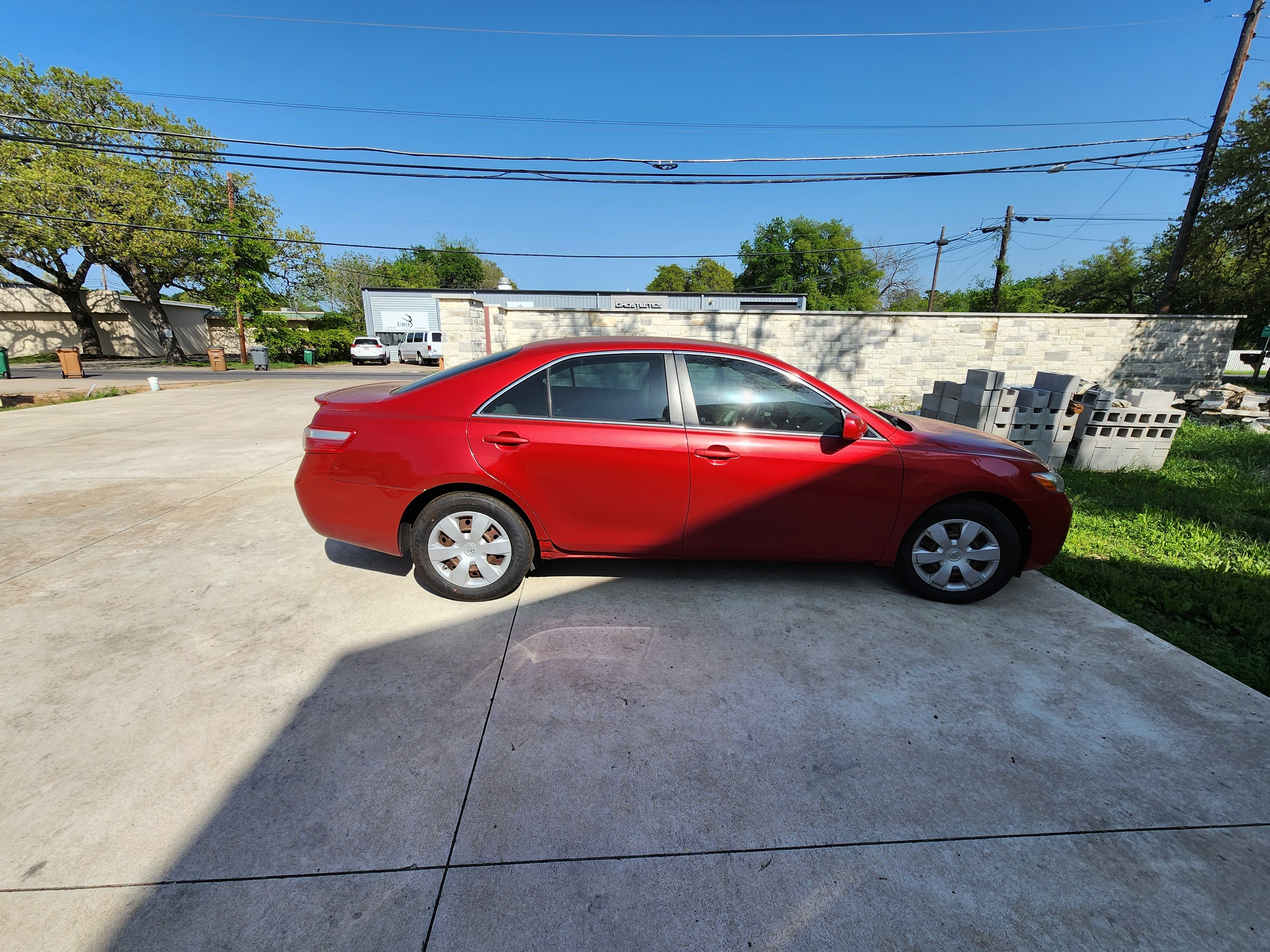 Used 2007 Toyota Camry LE FWD image 2