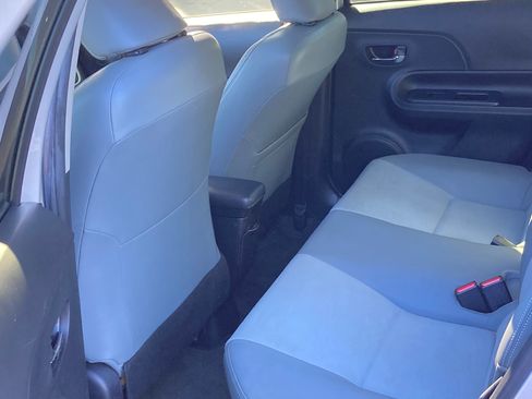 Used 2015 Toyota Prius C Four image 10