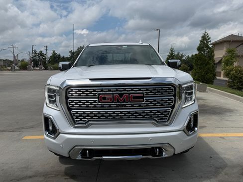 Used 2021 GMC Sierra 1500 Denali w/ Denali Ultimate Package AWD/4WD image 8