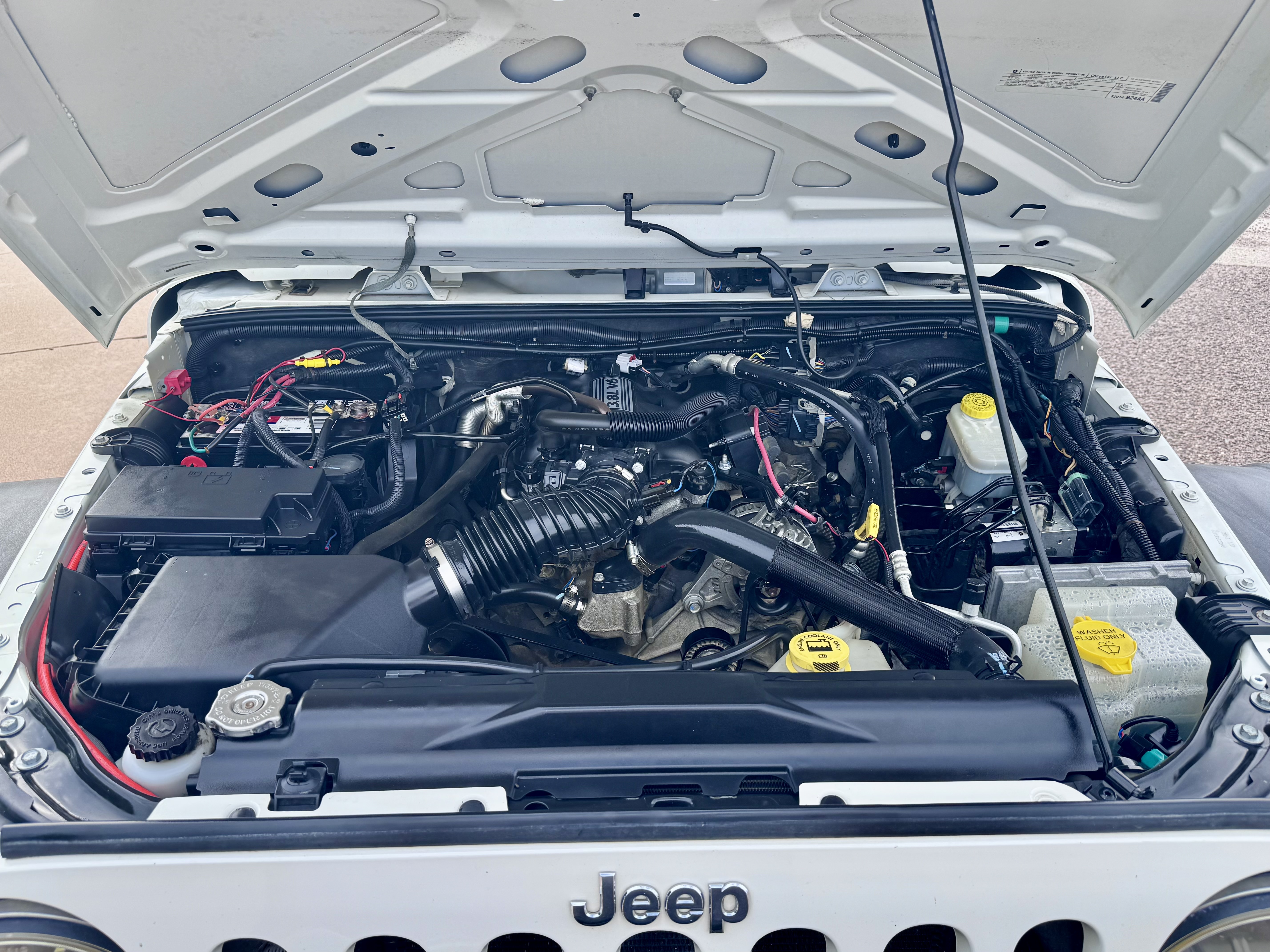 Used 2009 Jeep Wrangler X AWD/4WD image 9
