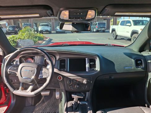 Used 2016 Dodge Charger SRT Hellcat w/ Harman/Kardon Audio Group image 9