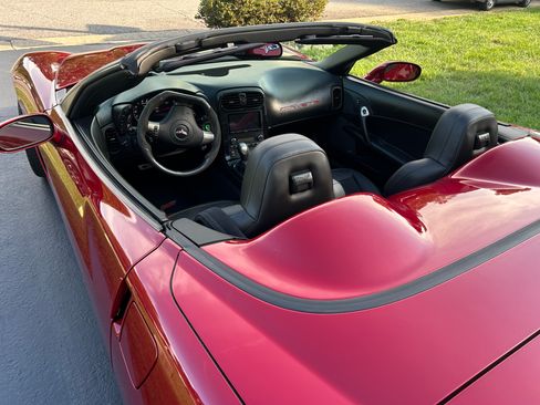 Used 2008 Chevrolet Corvette Convertible w/ Preferred Equipment Group image 8