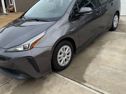 Used 2020 Toyota Prius LE