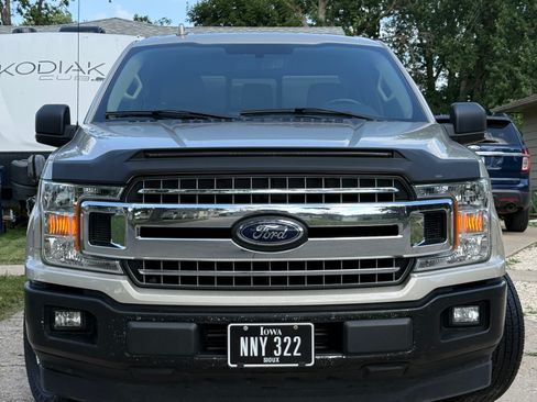 Used 2018 Ford F150 XLT w/ Equipment Group 302A Luxury RWD image 13