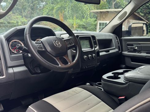 Used 2016 RAM 3500 Tradesman w/ Power & Remote Entry Group image 14