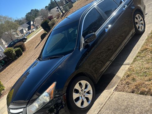 Used 2011 Honda Accord EX-L image 5