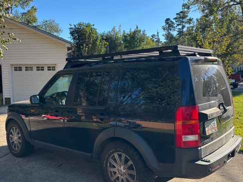 Used 2007 Land Rover LR3 SE image 2