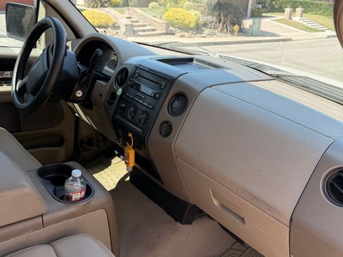 Used 2006 Ford F150 XL RWD image 10
