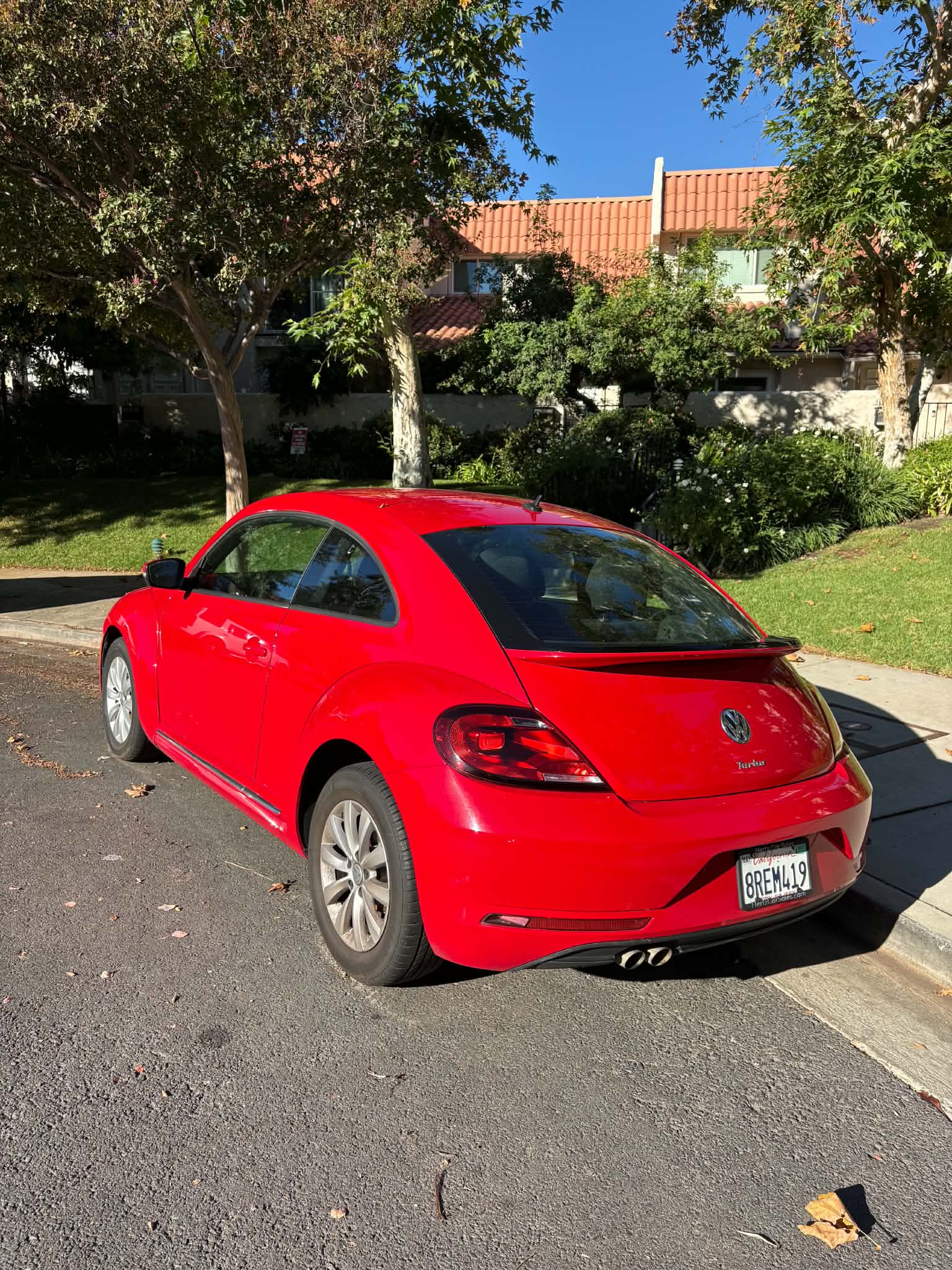 Used 2019 Volkswagen Beetle 2.0T Final Edition SEL FWD image 9