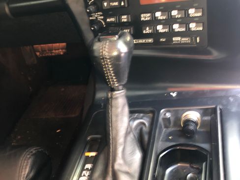 Used 1996 Chevrolet Corvette Convertible image 23
