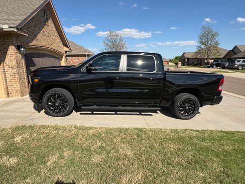 Used 2022 RAM 1500 Big Horn image 2