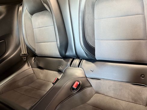 Used 2019 Ford Mustang Shelby GT350 w/ Technology Package image 12