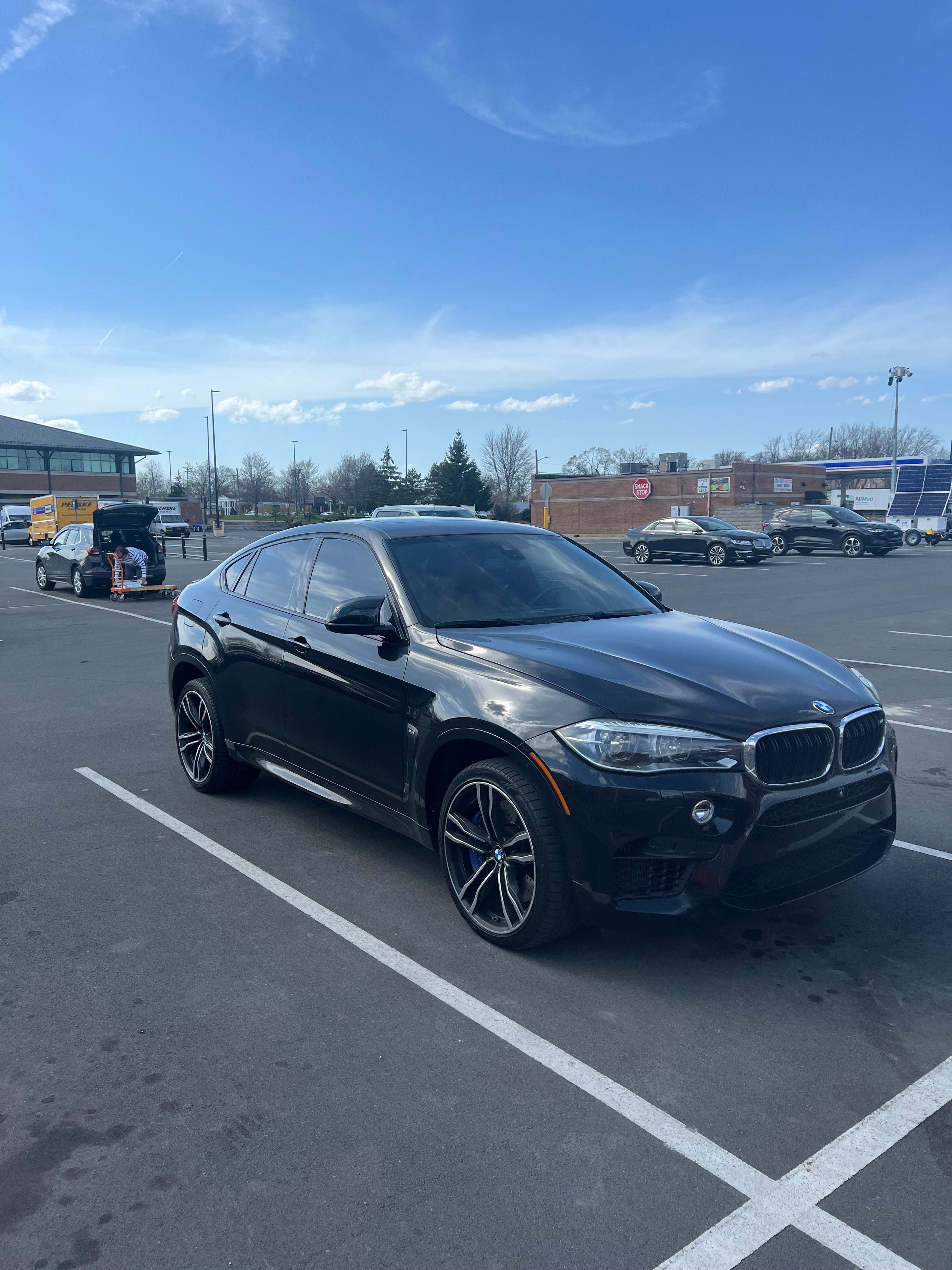 Used 2016 BMW X6 M AWD/4WD image 1