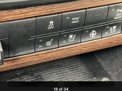 Used 2016 RAM 1500 Laramie w/ Convenience Group image 22