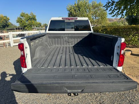 Used 2024 Chevrolet Silverado 2500 LT w/ All Star Edition AWD/4WD image 16