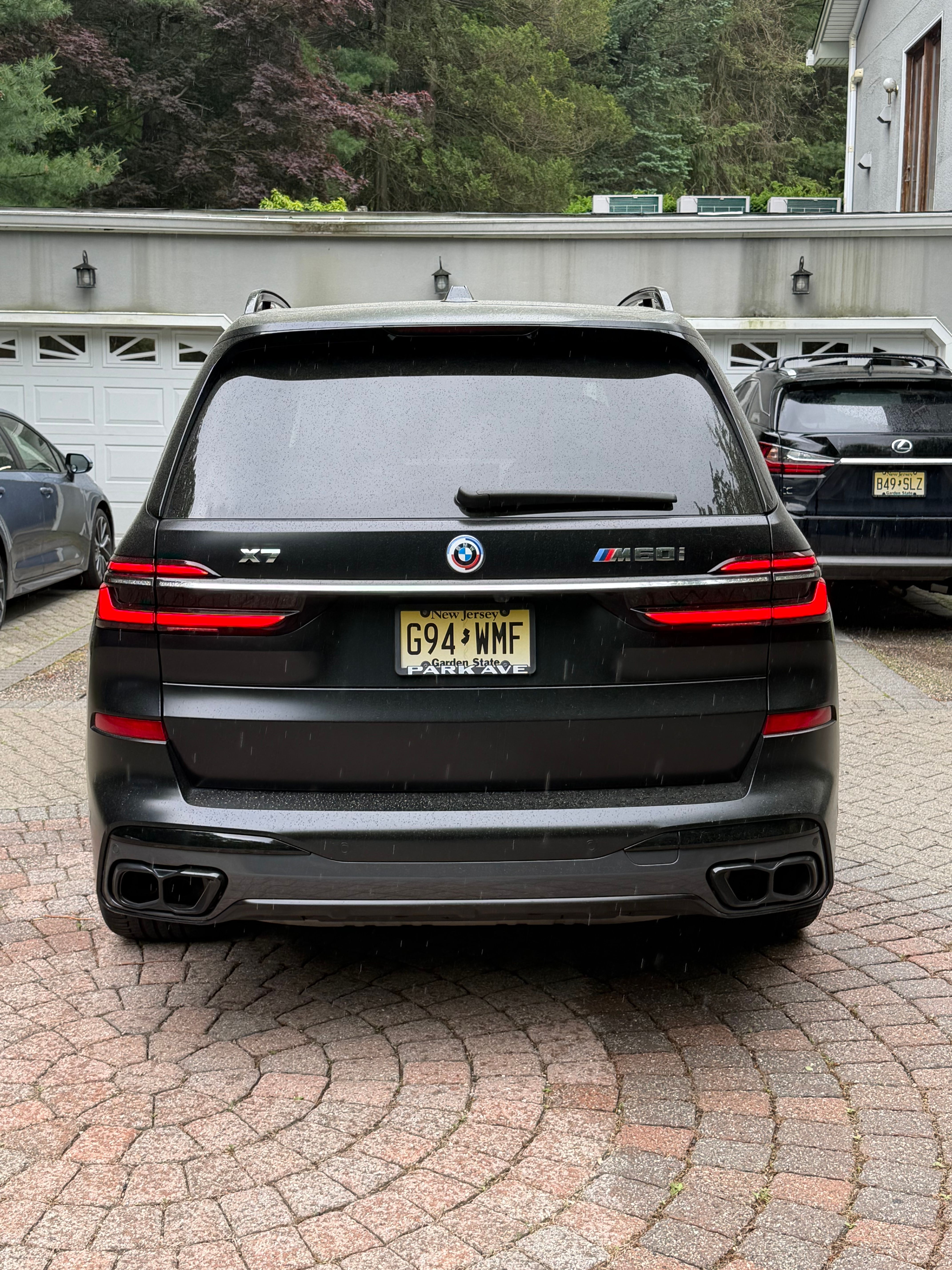 Used 2023 BMW X7 M60i w/ Executive Package AWD/4WD image 11