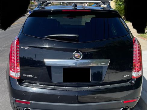 Used 2016 Cadillac SRX Performance w/ Midnight Edition Package AWD/4WD image 5
