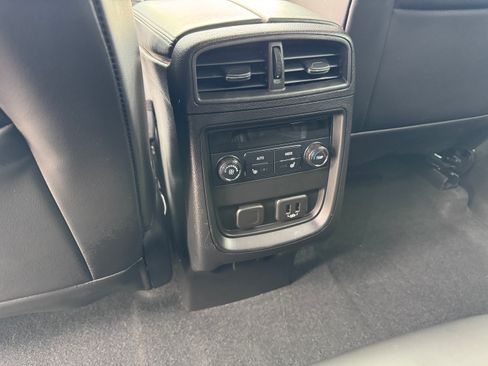 Used 2020 Buick Envision Premium image 11