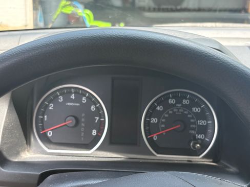 Used 2010 Honda CR-V LX image 11