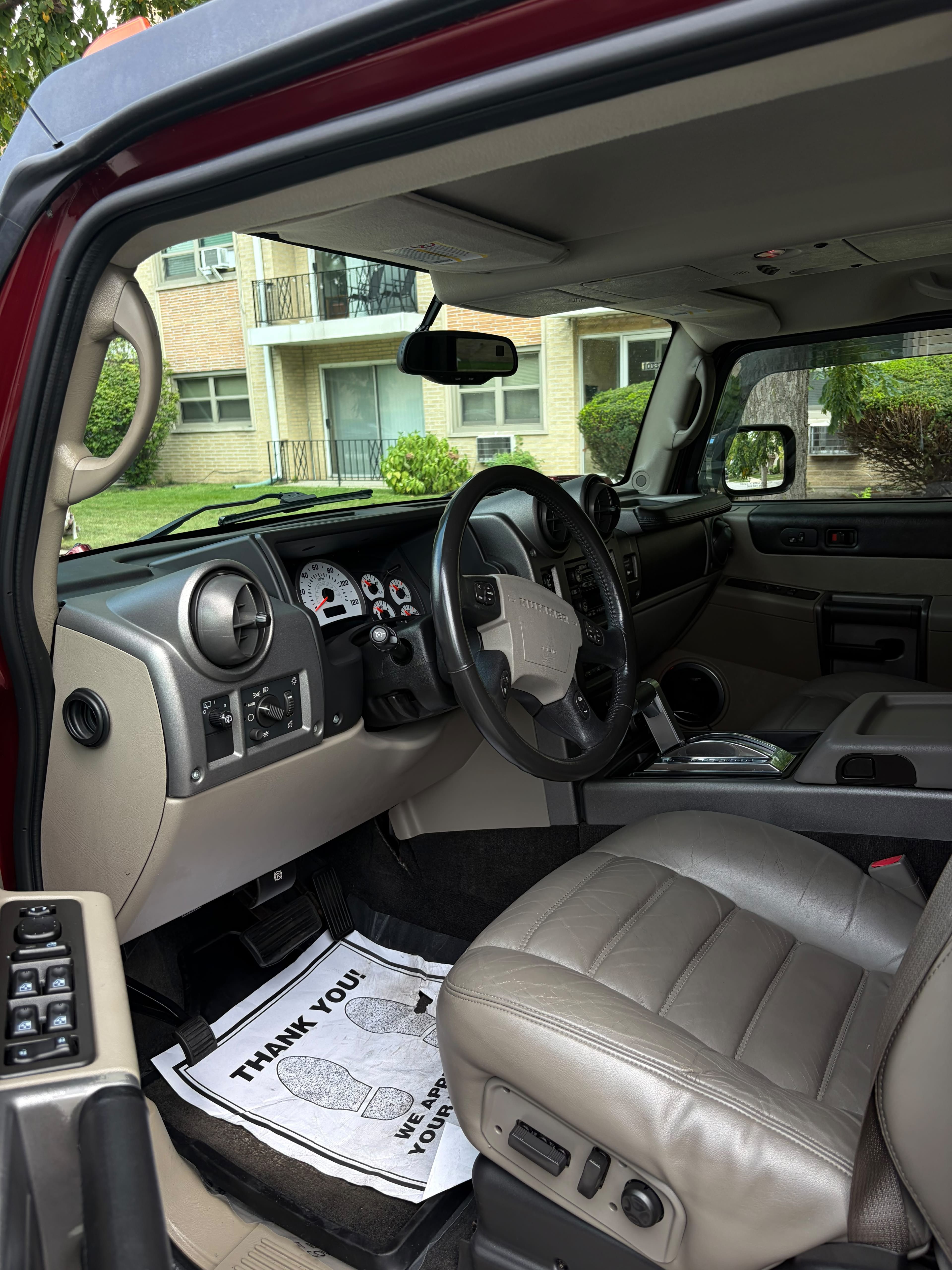 Used 2003 HUMMER H2 w/ Preferred Equipment Group AWD/4WD image 9