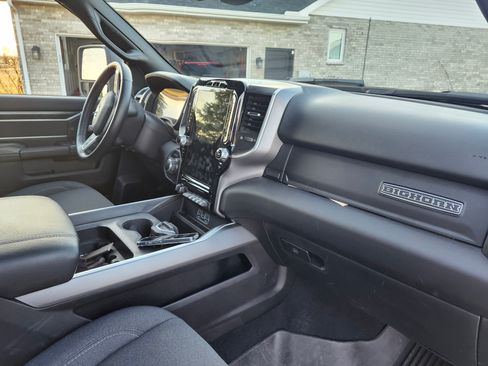 Used 2024 RAM 2500 Big Horn w/ Night Edition image 11