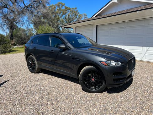 Used 2020 Jaguar F-PACE Prestige AWD/4WD image 1