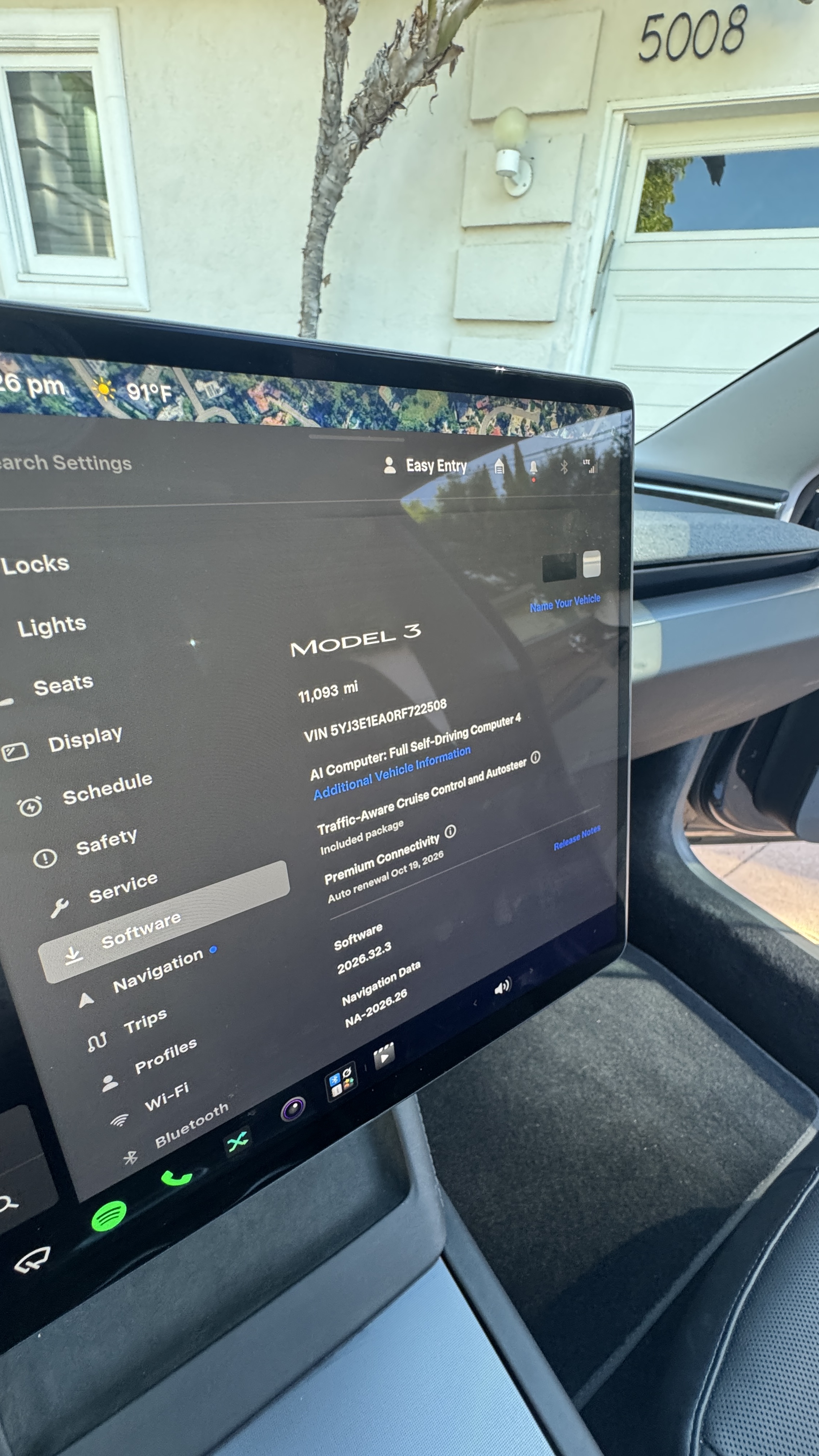Used 2024 Tesla Model 3 Standard Range RWD image 8