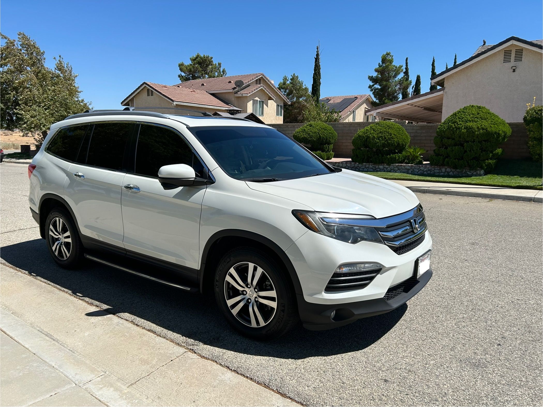Used 2016 Honda Pilot EX-L image 1