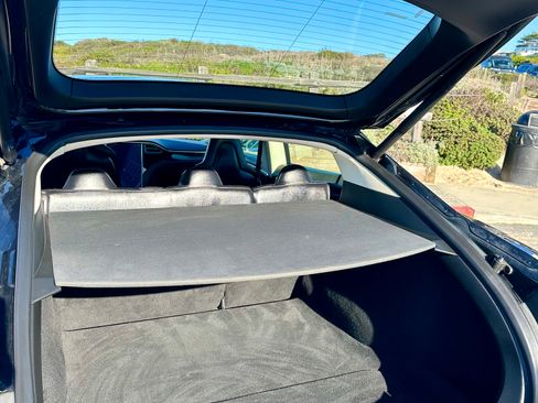 Used 2014 Tesla Model S image 12