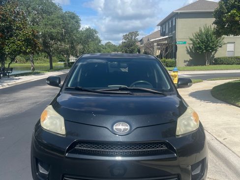 Used 2011 Scion xD FWD image 9