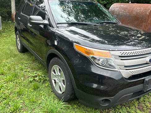 Used 2013 Ford Explorer 4WD w/ Class III Trailer Tow Pkg image 9