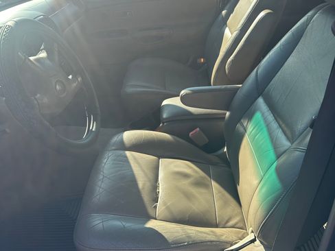 Used 2001 Toyota Tundra Limited image 4