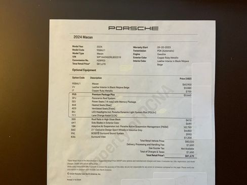 Used 2024 Porsche Macan image 19