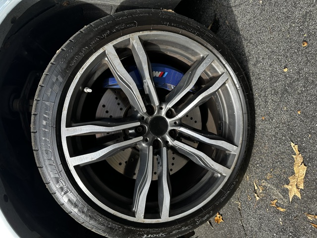 Used 2016 BMW X5 M AWD/4WD image 14
