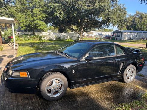 Used 2002 Ford Mustang Coupe image 4