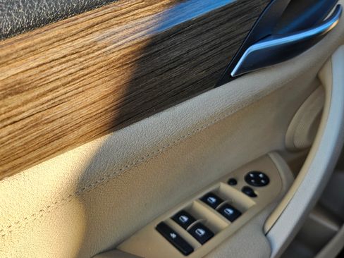 Used 2014 BMW X1 sDrive28i image 13