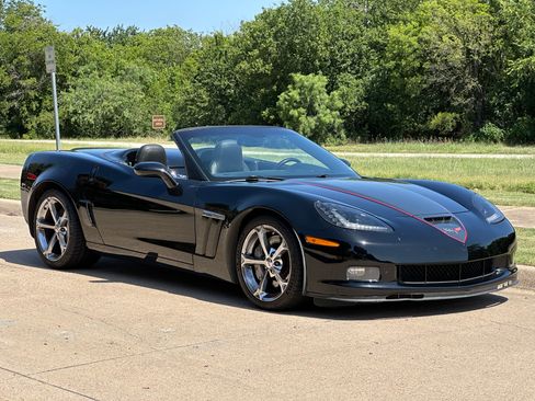 Used 2011 Chevrolet Corvette Grand Sport w/ Preferred Equipment Group RWD image 6