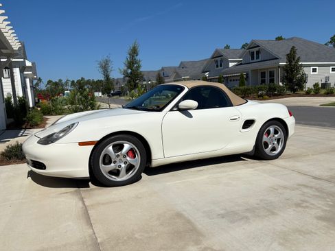 Used 2001 Porsche Boxster S image 10