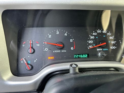 Used 2004 Jeep Wrangler X w/ Columbia Edition Group AWD/4WD image 9