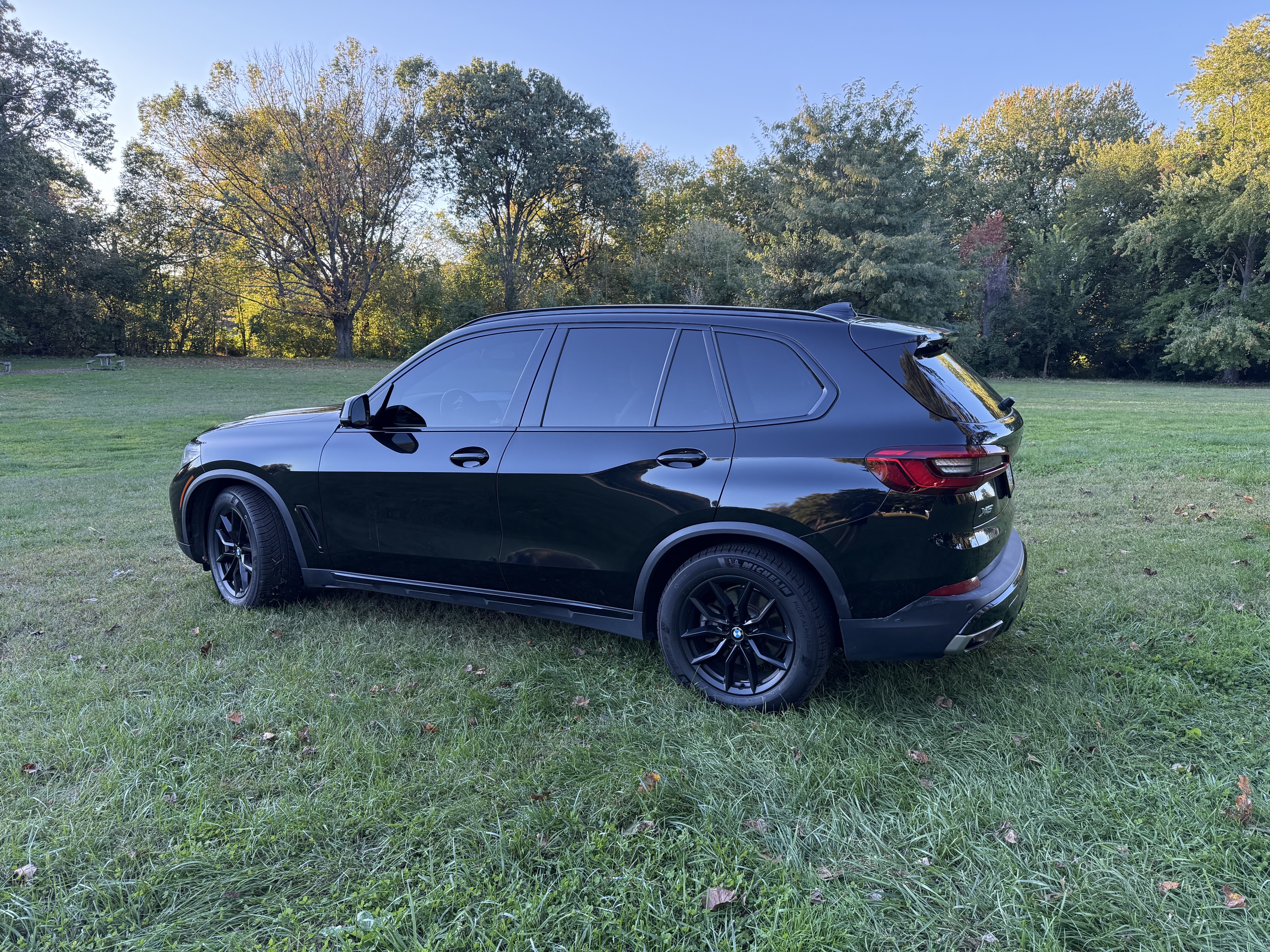 Used 2020 BMW X5 xDrive40i w/ Parking Assistance Package AWD/4WD image 6