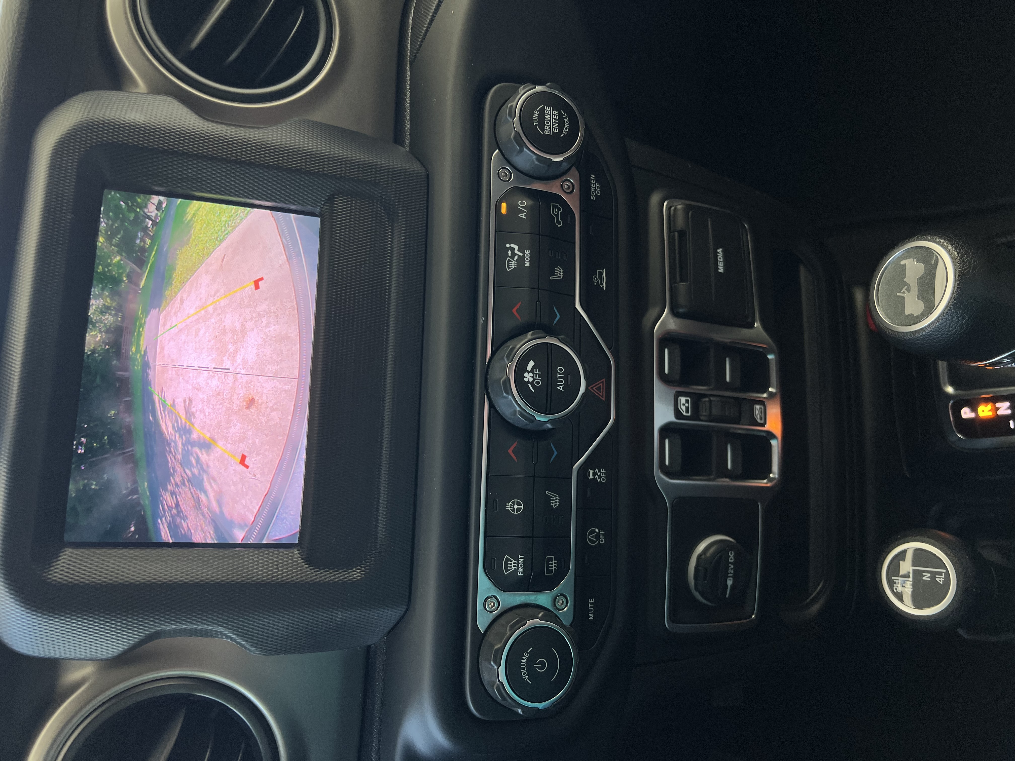 Used 2021 Jeep Wrangler Unlimited Sport AWD/4WD image 10