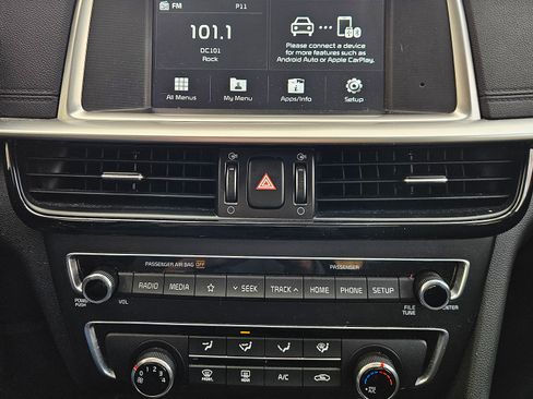 Used 2019 Kia Optima LX image 11