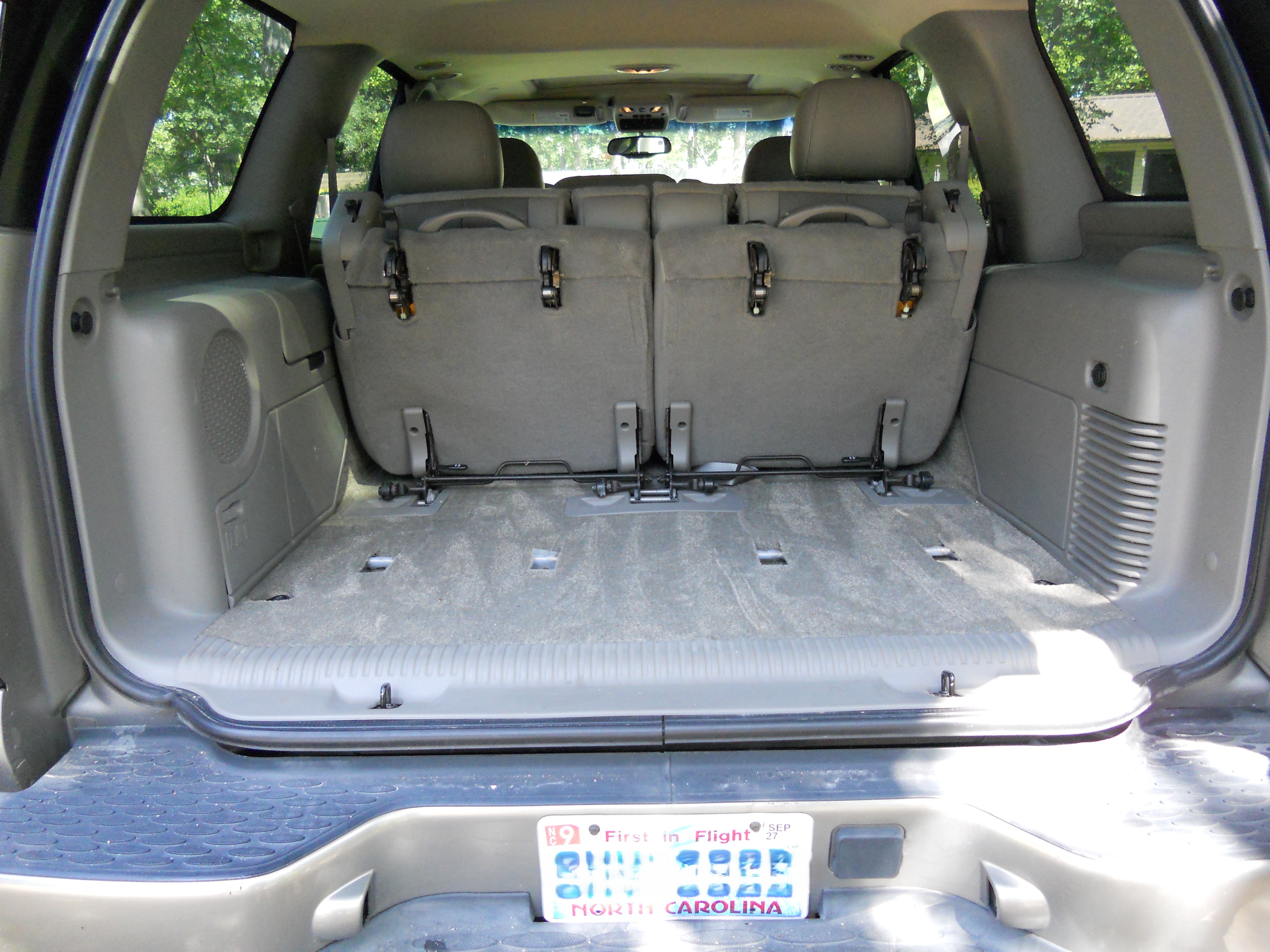Used 2003 GMC Yukon Denali AWD/4WD image 22