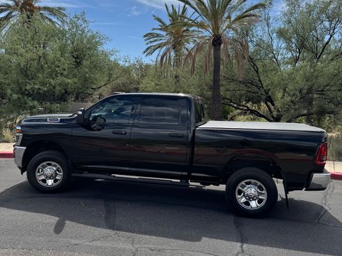 Used 2025 RAM 2500 Tradesman AWD/4WD image 16