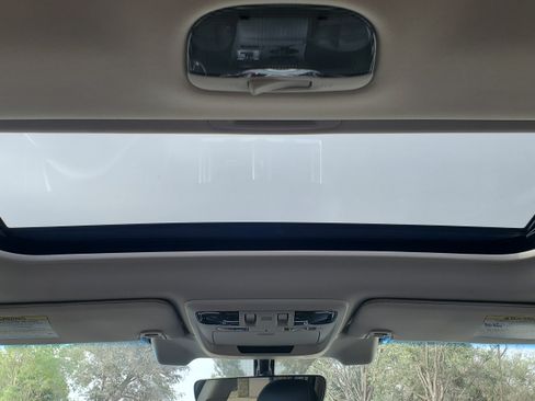 Used 2017 Subaru Outback 2.5i Limited image 27