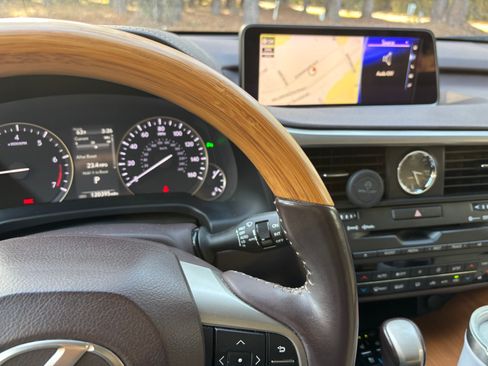 Used 2017 Lexus RX 350 F Sport image 9